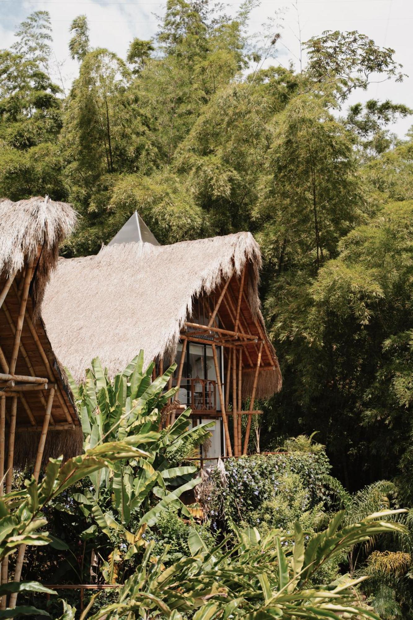 Ibuku Hotel Guatape - Chalets Exterior photo